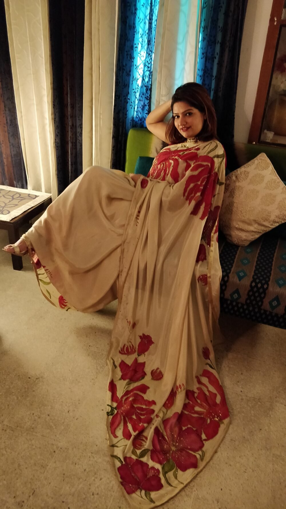 The SUMMER BLOOMS SAREE - Image 2