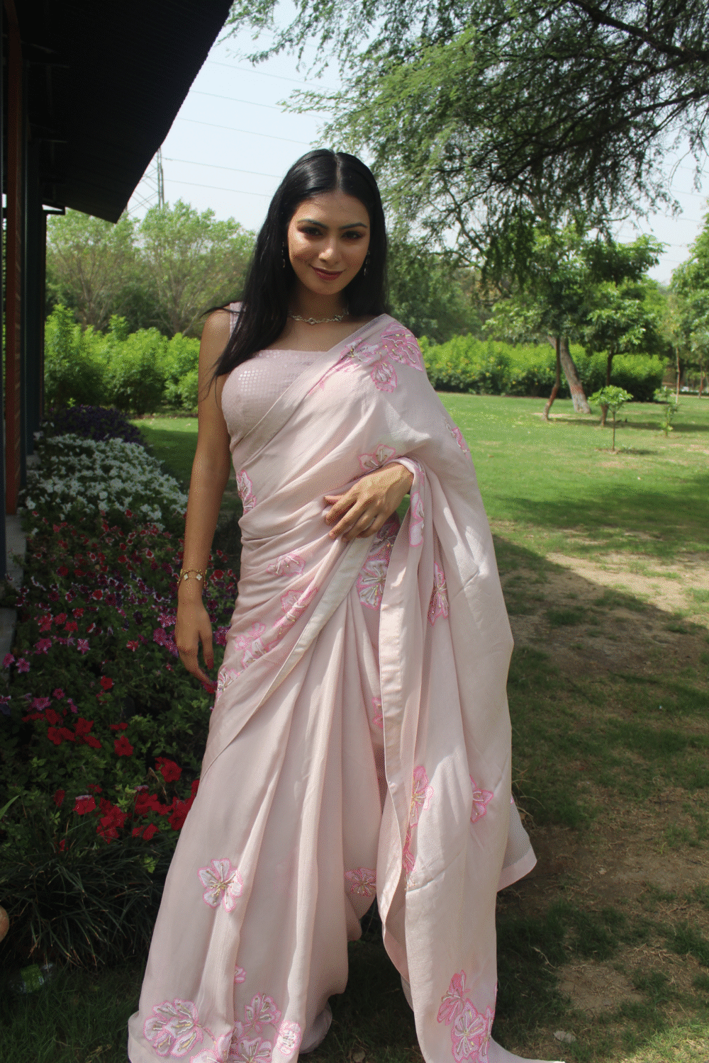 Cherry blossom pink blush saree - Image 5