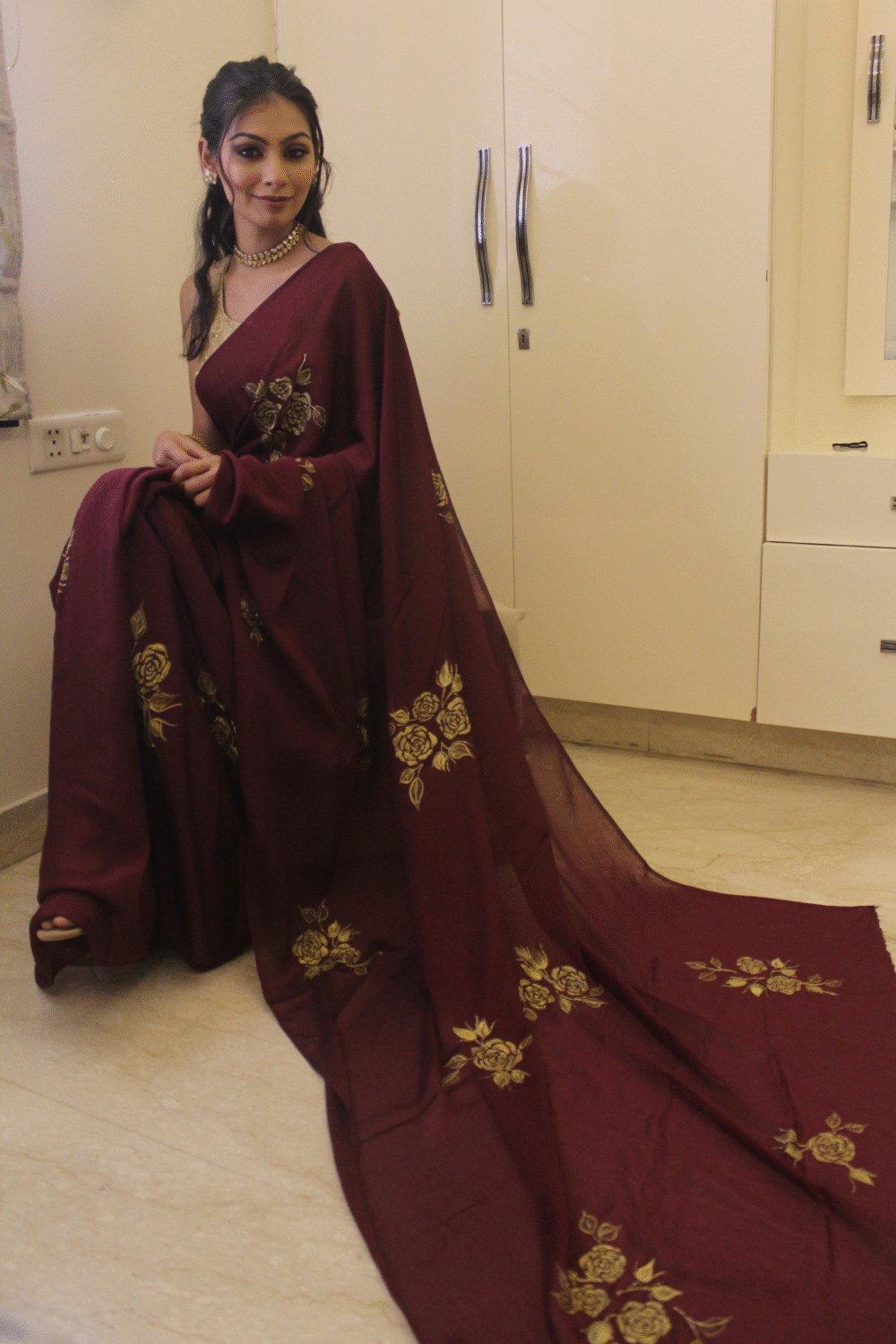 The Maroon Roseate Saree - Image 3