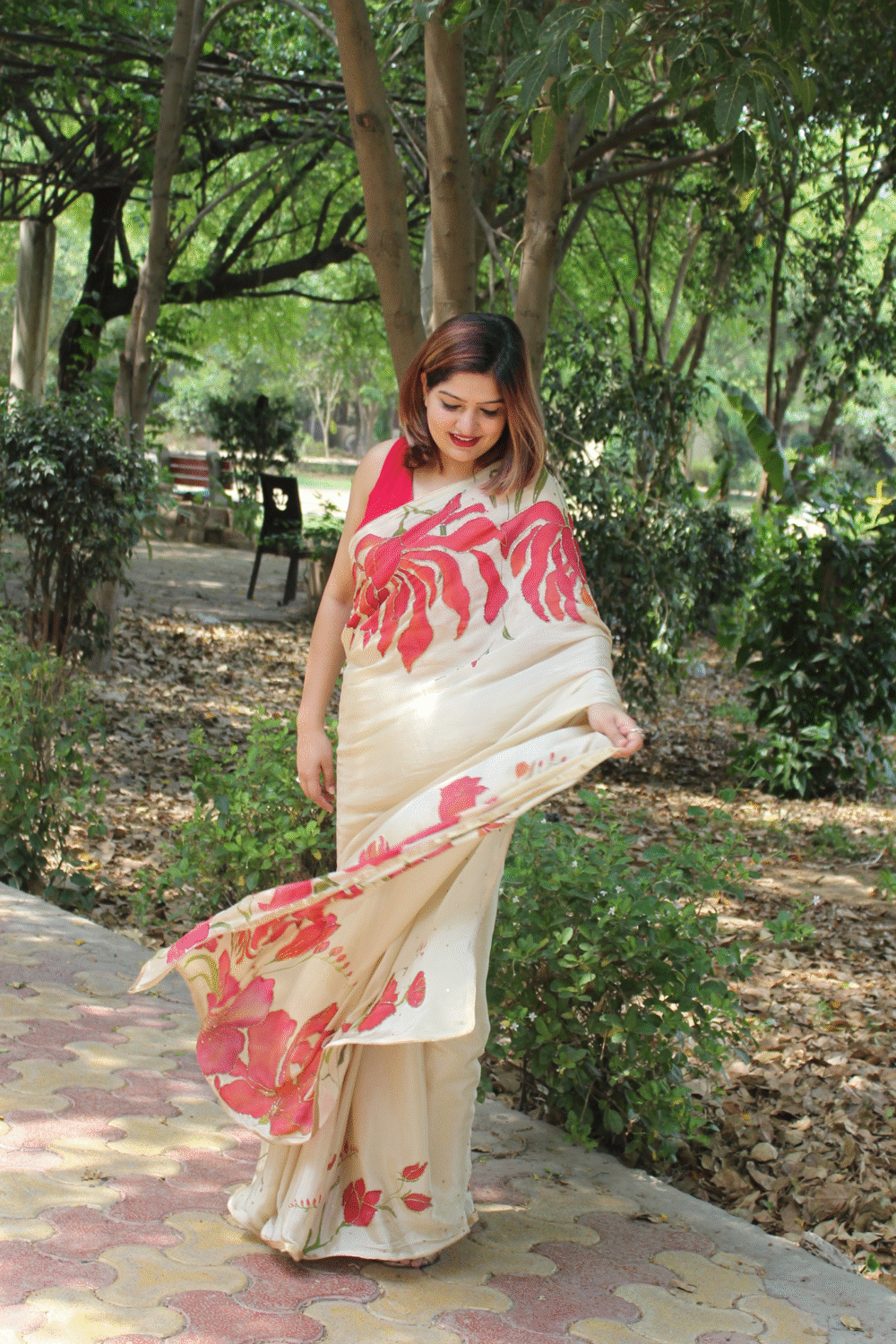 The SUMMER BLOOMS SAREE