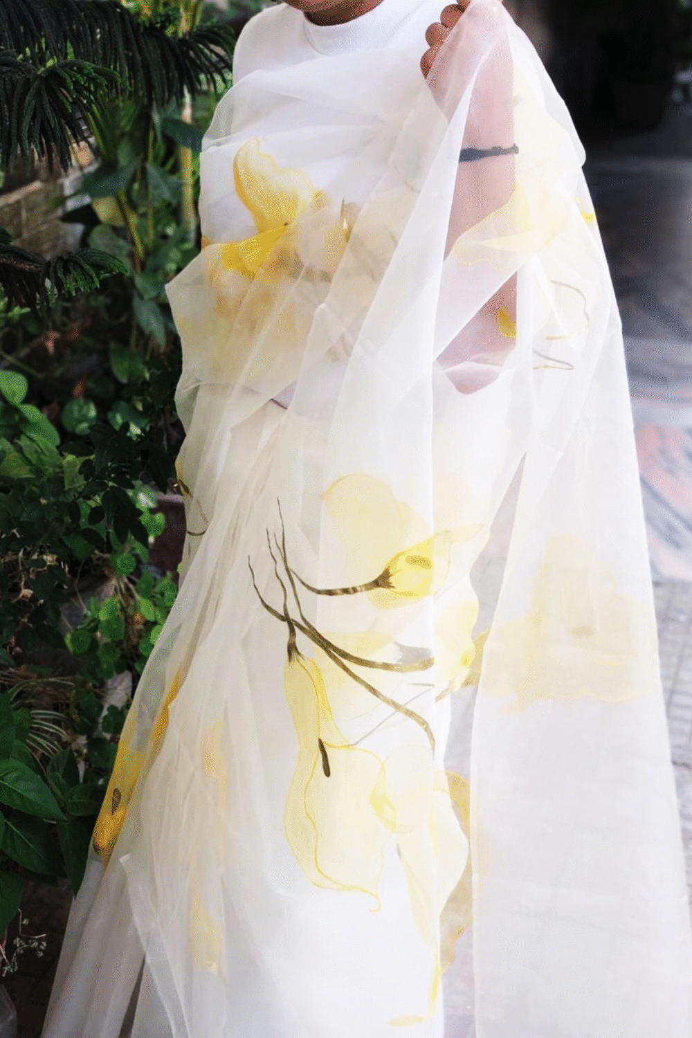 THE YELLOW CALLA SAREE